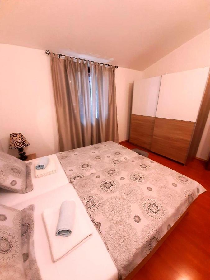 Apartment Damiani Умаг Экстерьер фото