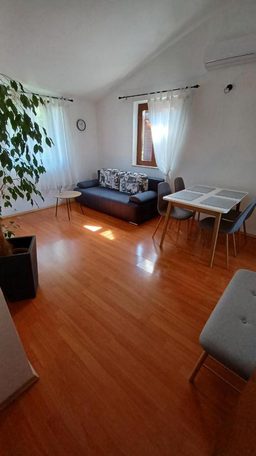 Apartment Damiani Умаг Экстерьер фото
